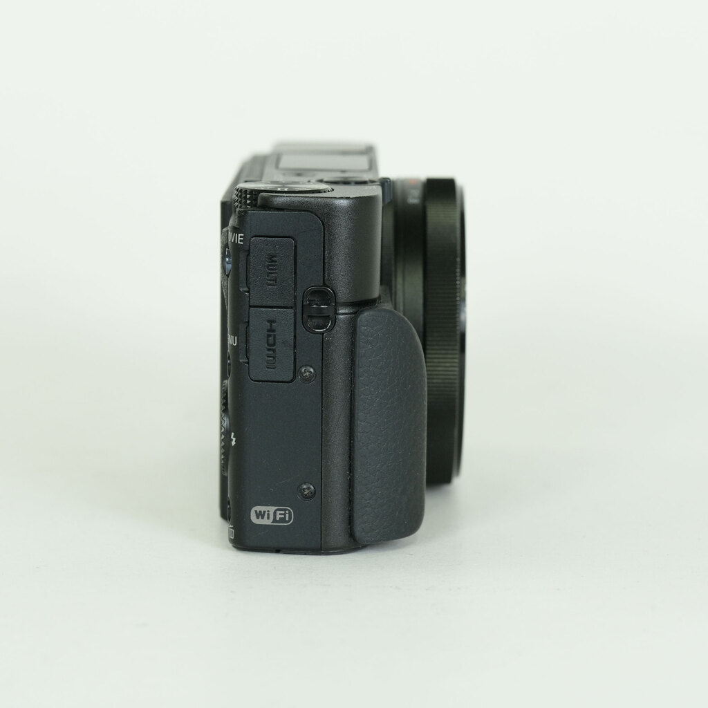 SONY Cyber-shot DSC-RX100M3