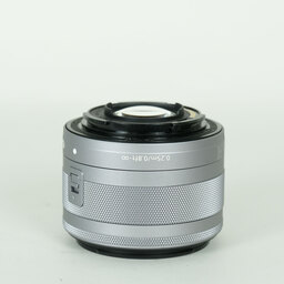 Canon EF-M15-45mm F3.5-6.3 IS STM