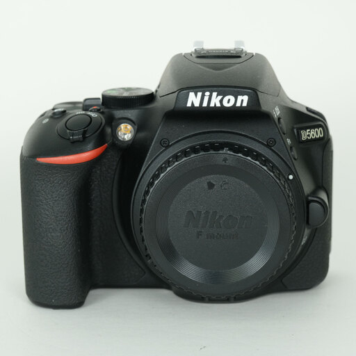 Nikon D5600を徹底解説。作例からおすすめレンズまで | ONE SCENE