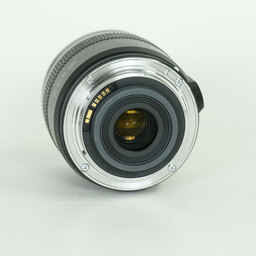 Canon EF-S60mm F2.8 マクロ USM