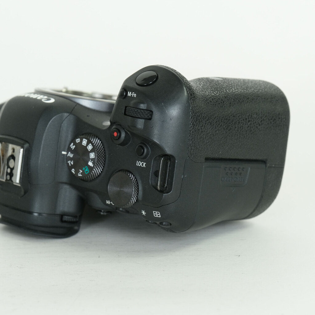 Canon EOS R6