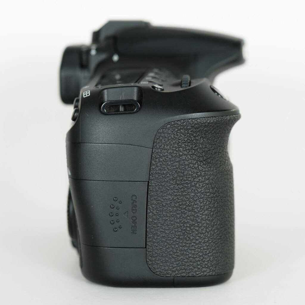 Canon EOS 60D ボディ