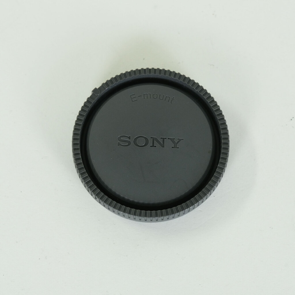 SONY E18-200mm F3.5-6.3 OSS LE SEL18200LE
