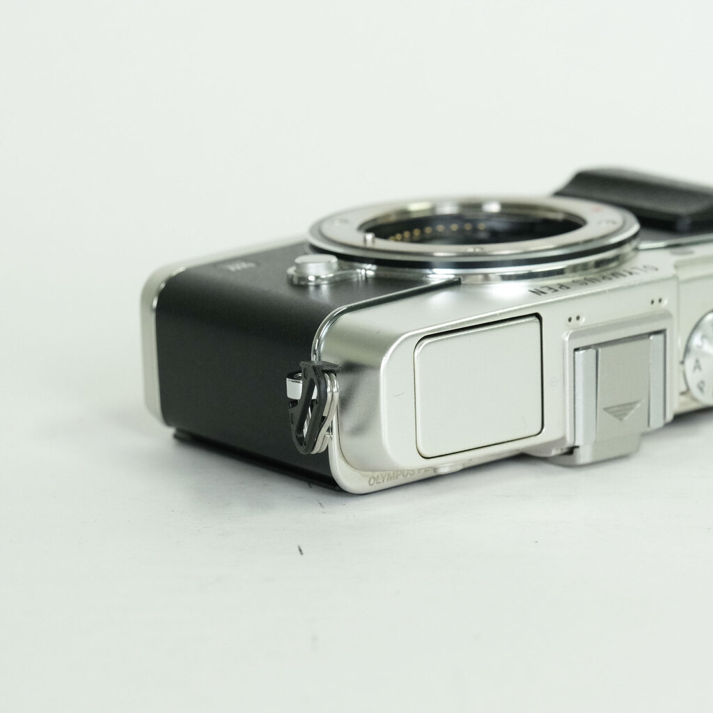 OLYMPUS PEN E-P5 ボディ シルバー