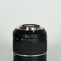 SONY 28-75mm F2.8 SAM SAL2875