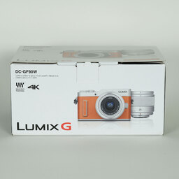 Panasonic LUMIX DC-GF90 ボディ オレンジ