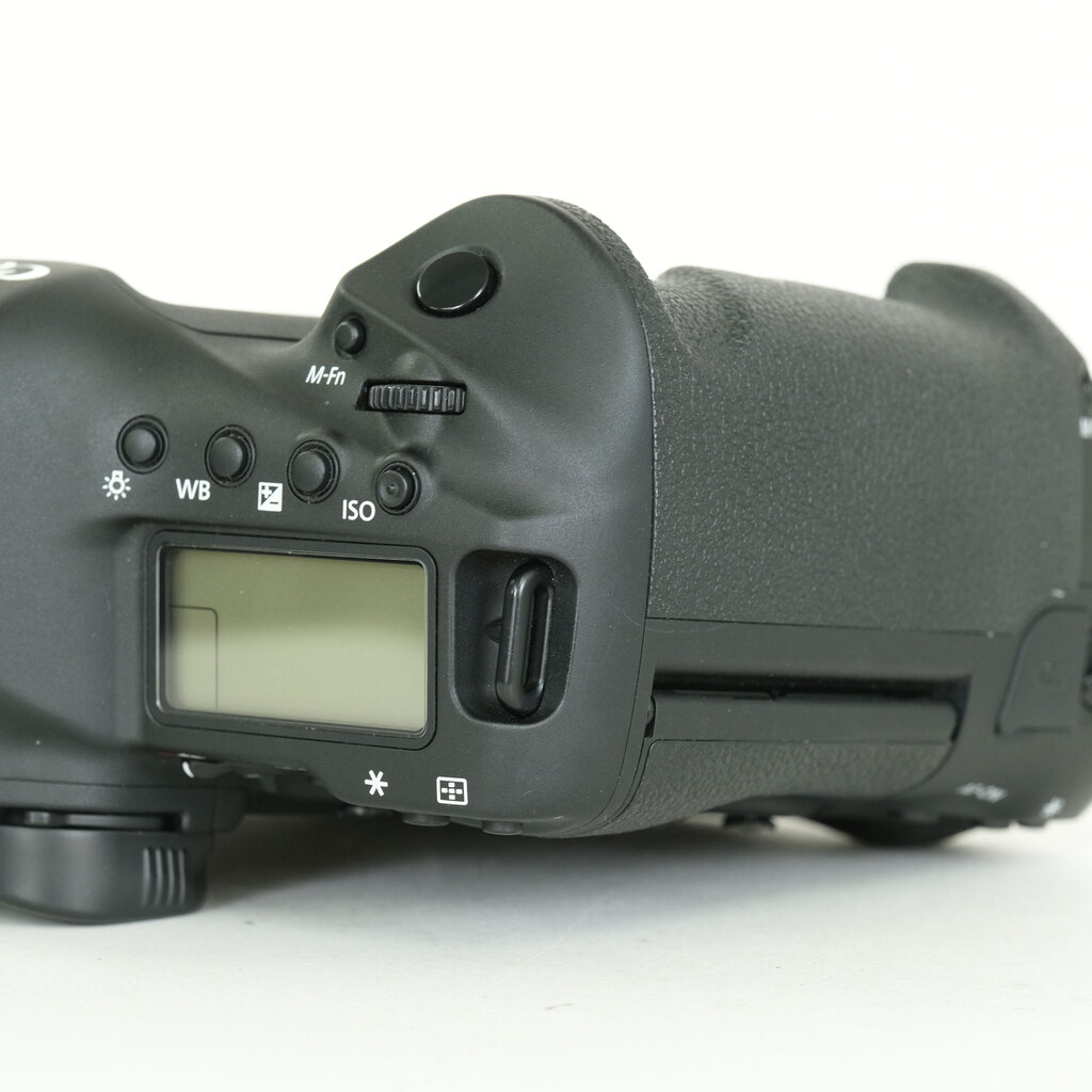 Canon EOS-1D X Mark II