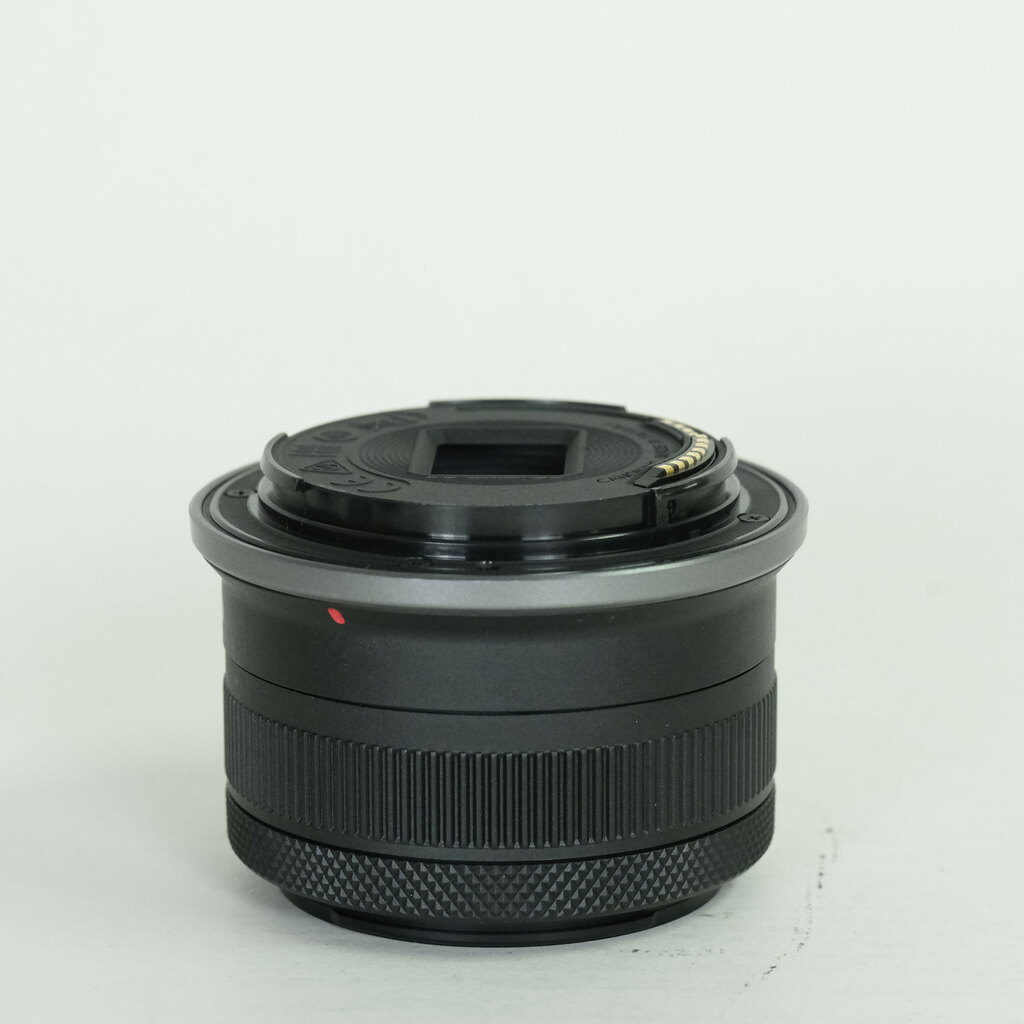 Canon RF-S 18-45mm F4.5-6.3 IS STM