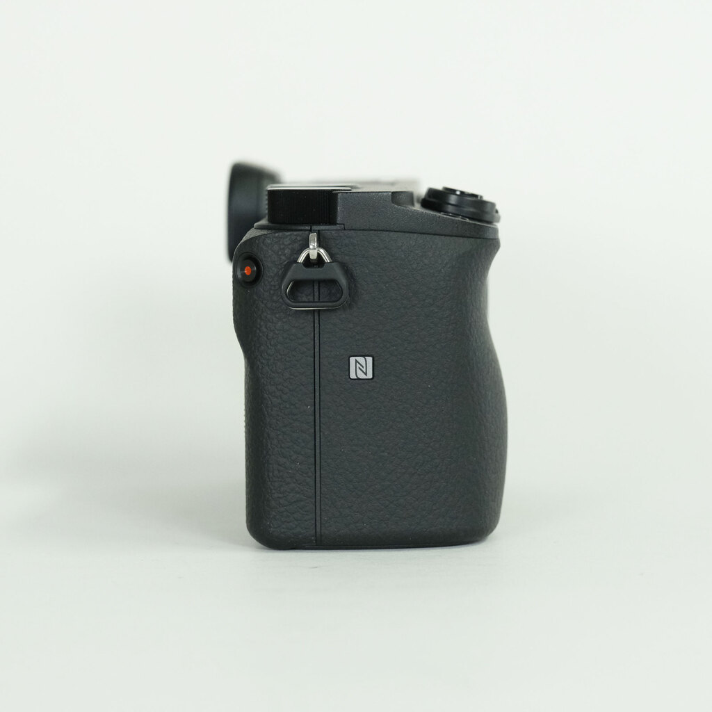 SONY α6400（ILCE-6400）