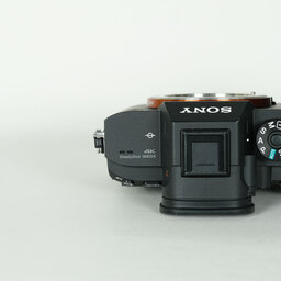 SONY α7R III(ILCE-7RM3) SONY α7R III(ILCE-7RM3)