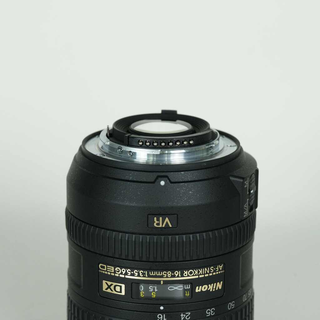Nikon AF-S DX NIKKOR 16-85mm F3.5-5.6G ED VRの出品 | ONE SCENE