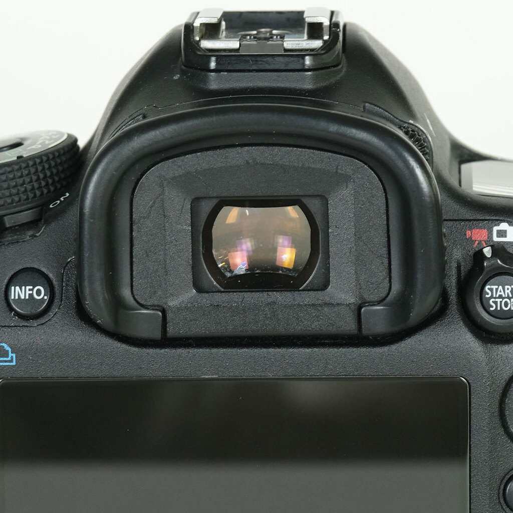 Canon EOS 5D Mark III Canon EOS 5D Mark III