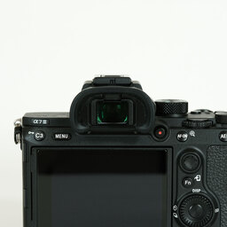 SONY α7 III（ILCE-7M3）