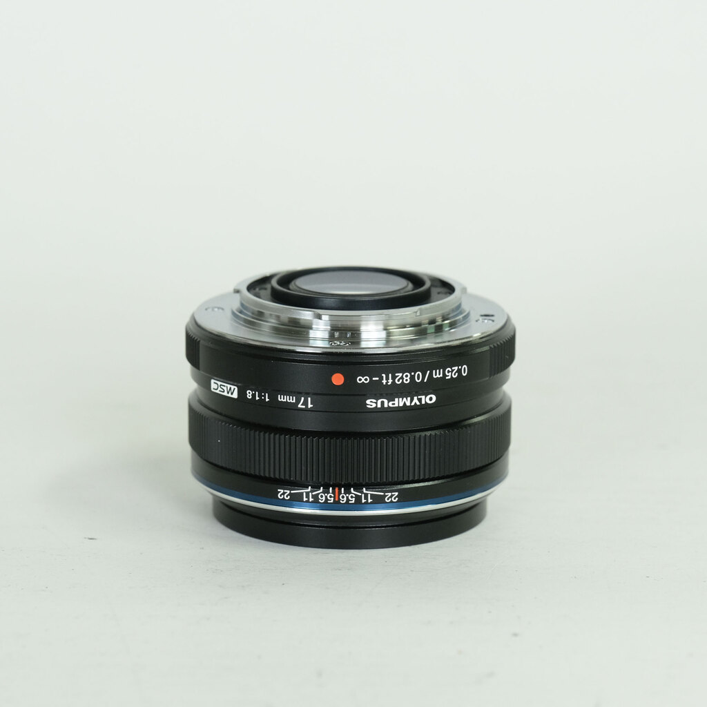 OLYMPUS M.ZUIKO DIGITAL 17mm F1.8 OLYMPUS M.ZUIKO DIGITAL 17mm F1.8