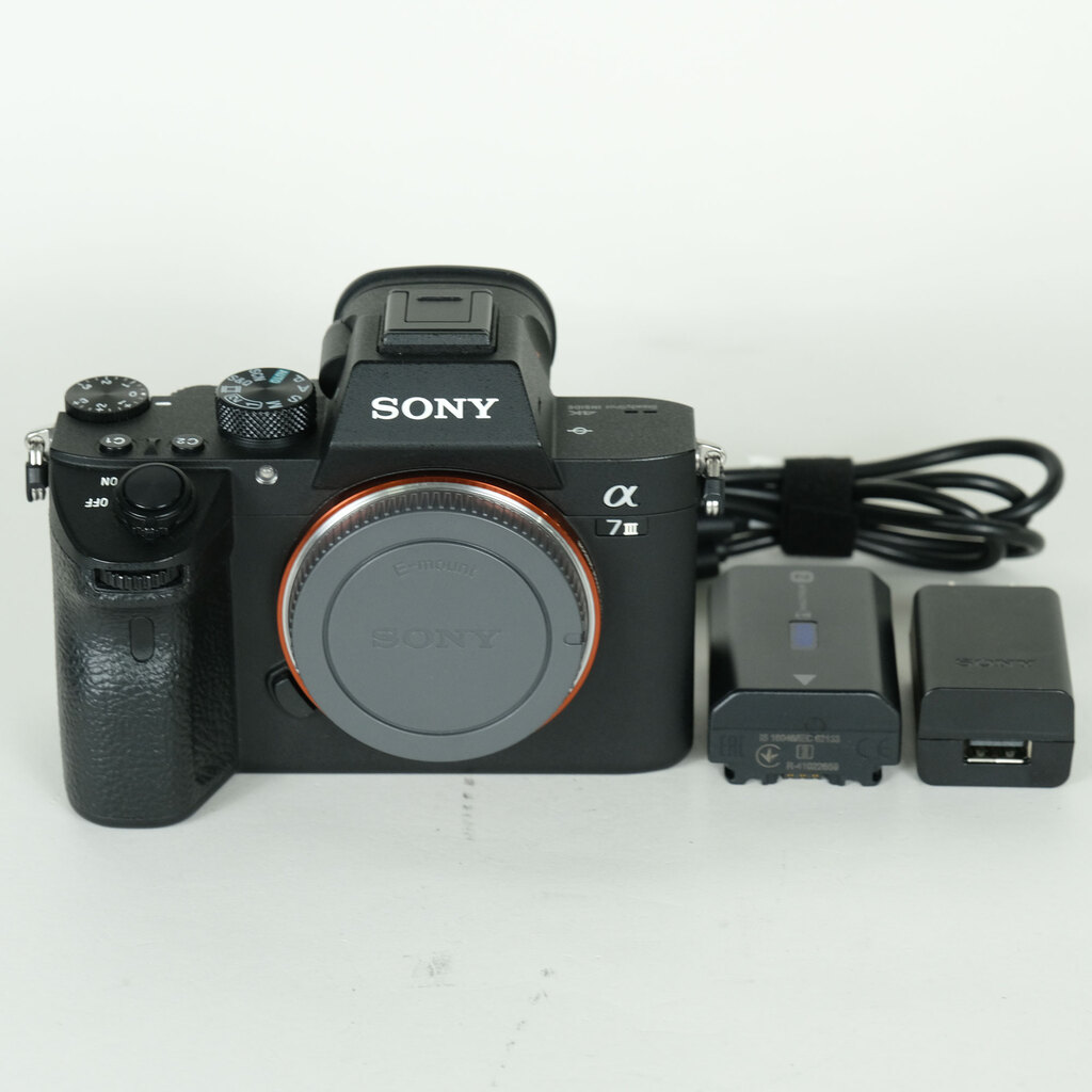 SONY ��7 III�iILCE-7M3�j [�{�f�B]