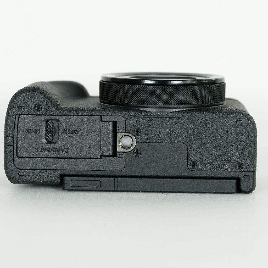 Canon PowerShot V1 Canon PowerShot V1