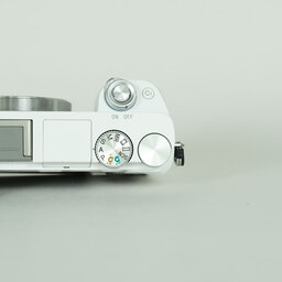 SONY α6000（ILCE-6000）