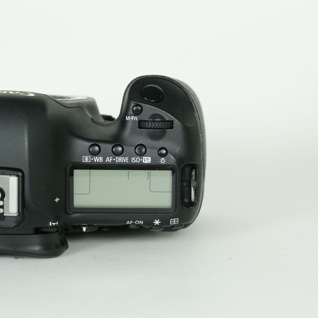 Canon EOS 5D Mark IIIの出品 | ONE SCENE（ワンシーン）