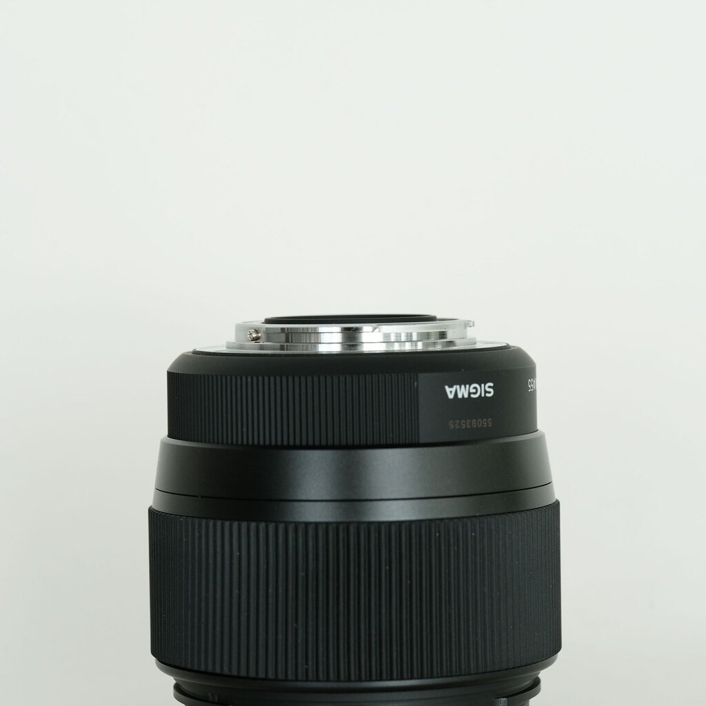 SIGMA 56mm F1.4 DC DN｜Contemporary [マイクロフォーサーズ用]