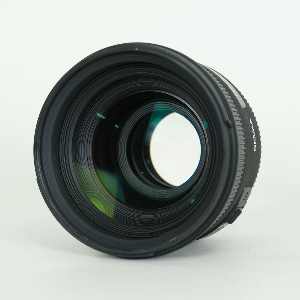 SIGMA 50mm F1.4 EX DG HSM (キヤノンEF用) SIGMA 50mm F1.4 EX DG HSM (キヤノンEF用)