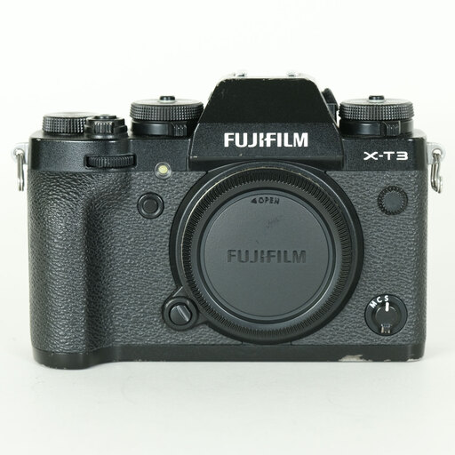 FUJIFILM X-T3