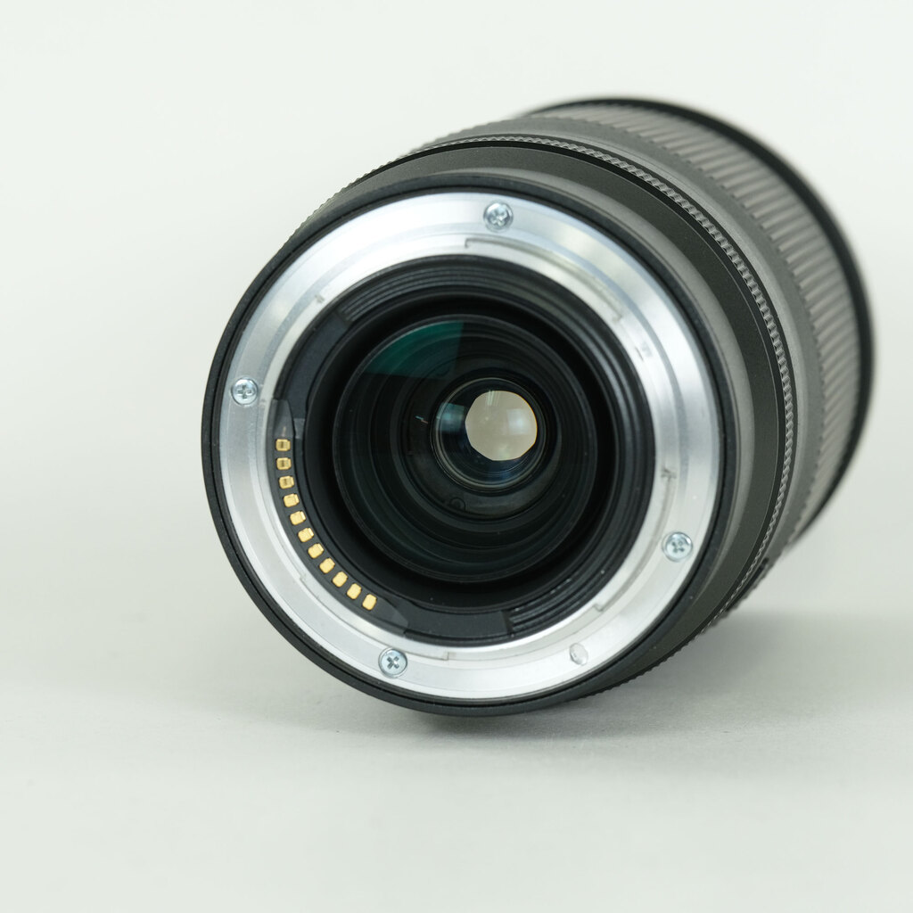 Nikon NIKKOR Z 28-400mm f/4-8 VR Nikon NIKKOR Z 28-400mm f/4-8 VR