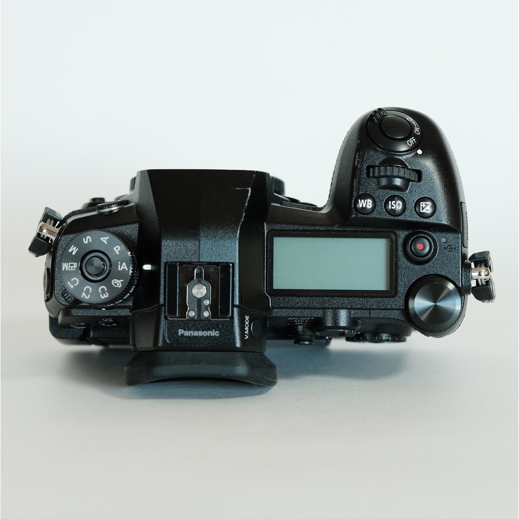 Panasonic LUMIX DC-G9 PROの出品 | ONE SCENE（ワンシーン）