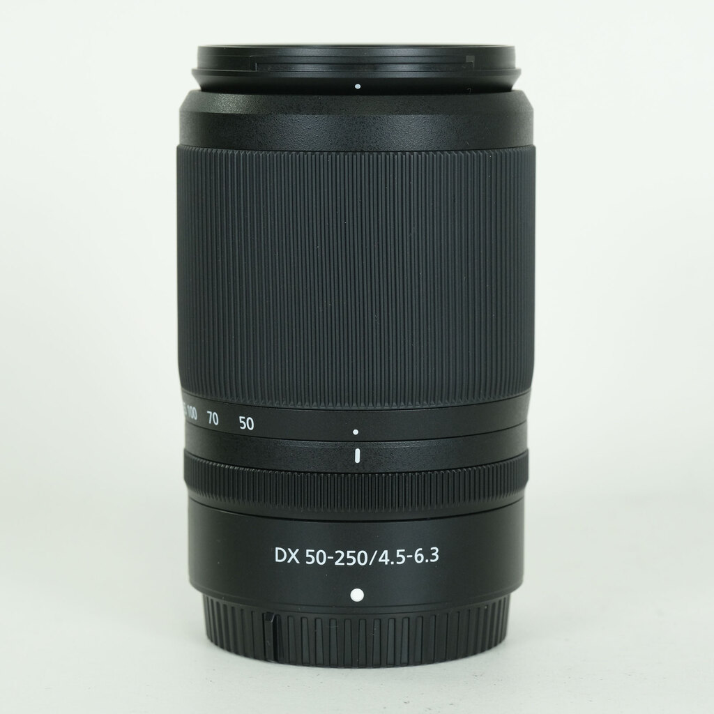 Nikon NIKKOR Z DX 50-250mm f/4.5-6.3 VR Nikon NIKKOR Z DX 50-250mm f/4.5-6.3 VR