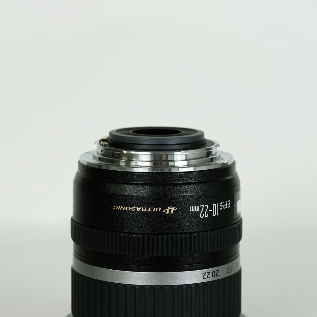 Canon EF-S10-22mm F3.5-4.5 USM Canon EF-S10-22mm F3.5-4.5 USM