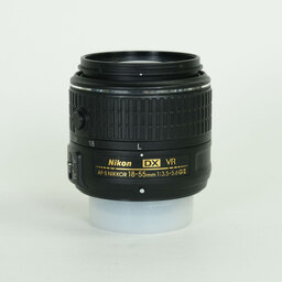 Nikon AF-S DX NIKKOR 18-55mm f3.5-5.6G VR II