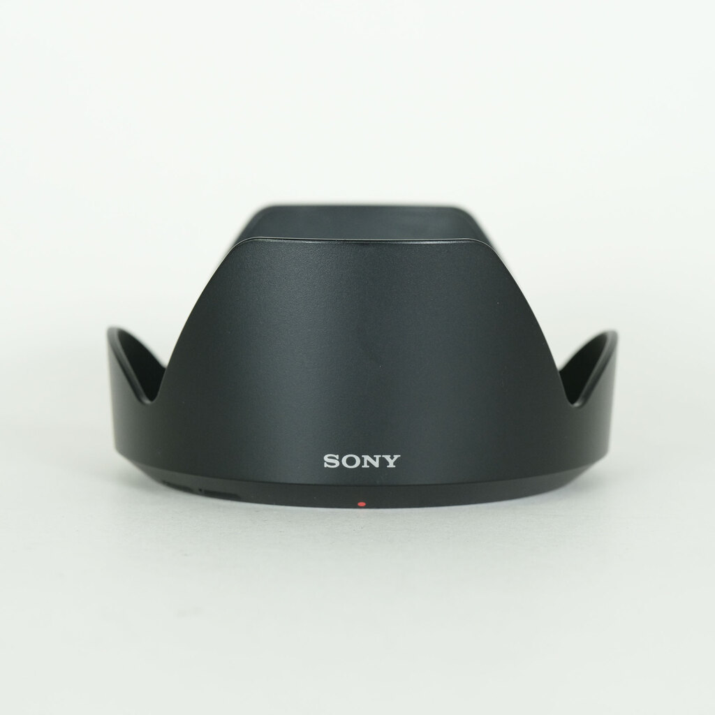 SONY FE 24-240mm F3.5-6.3 OSS SEL24240