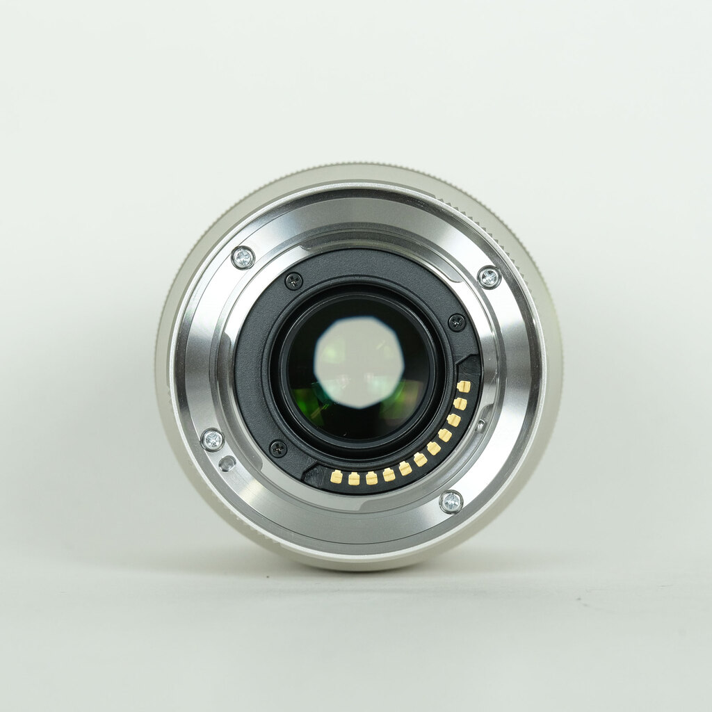 OLYMPUS M.ZUIKO DIGITAL ED 75mm F1.8