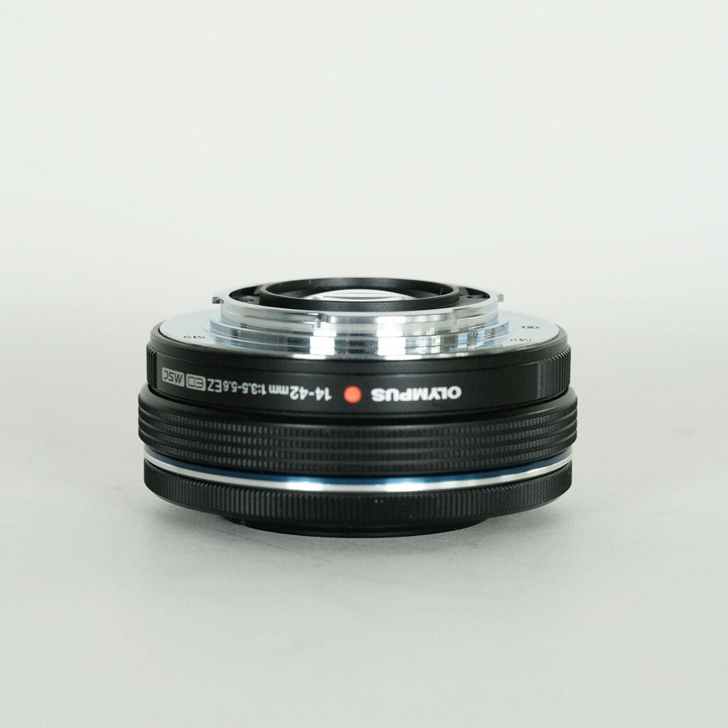 OLYMPUS M.ZUIKO DIGITAL ED 14-42mm F3.5-5.6 EZ ブラック