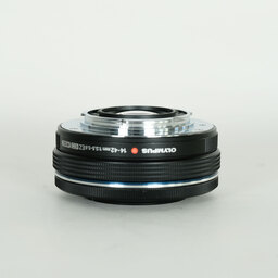 OLYMPUS M.ZUIKO DIGITAL ED 14-42mm F3.5-5.6 EZ ブラック