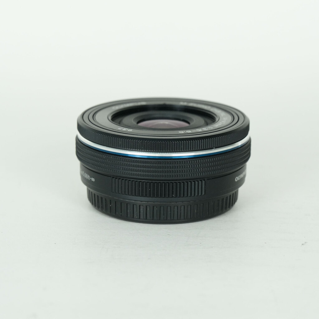 OLYMPUS M.ZUIKO DIGITAL ED 14-42mm F3.5-5.6 EZ �u���b�N