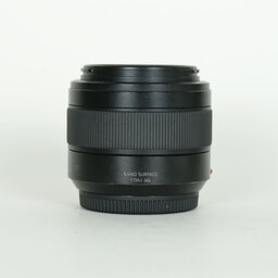 Panasonic LEICA DG SUMMILUX 25mm/F1.4 II ASPH. Panasonic LEICA DG SUMMILUX 25mm/F1.4 II ASPH.