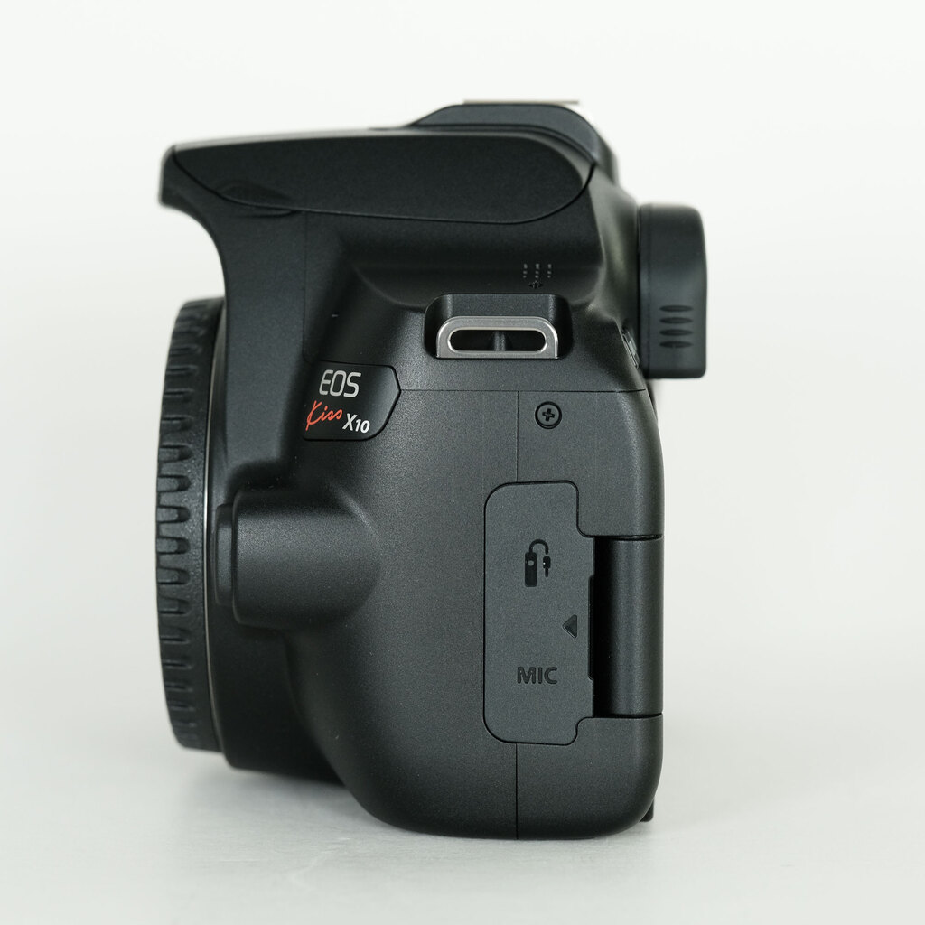 Canon EOS Kiss X10