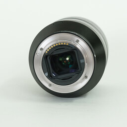 SONY FE 24-240mm F3.5-6.3 OSS SEL24240