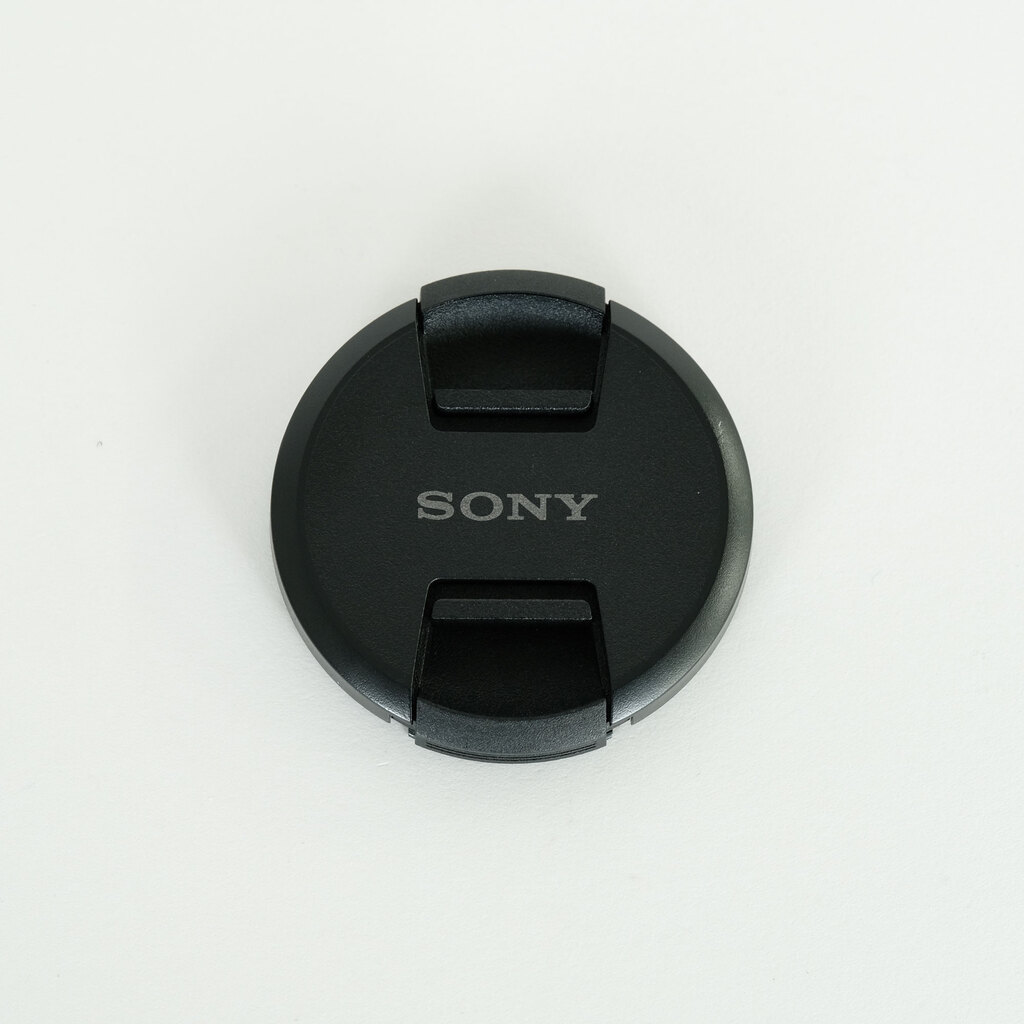 SONY Vario-Tessar T* E 16-70mm F4 ZA OSS SEL1670Z SONY Vario-Tessar T* E 16-70mm F4 ZA OSS SEL1670Z