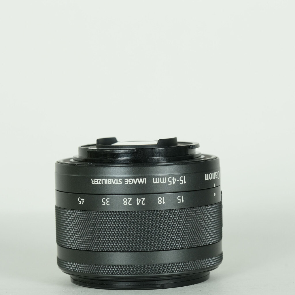 Canon EF-M15-45mm F3.5-6.3 IS STM Canon EF-M15-45mm F3.5-6.3 IS STM