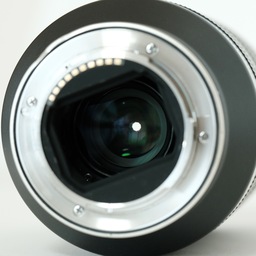 TAMRON 70-180mm F/2.8 Di III VXD (Model A056) [ ソニーE用 ]