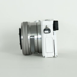 SONY α6000（ILCE-6000）