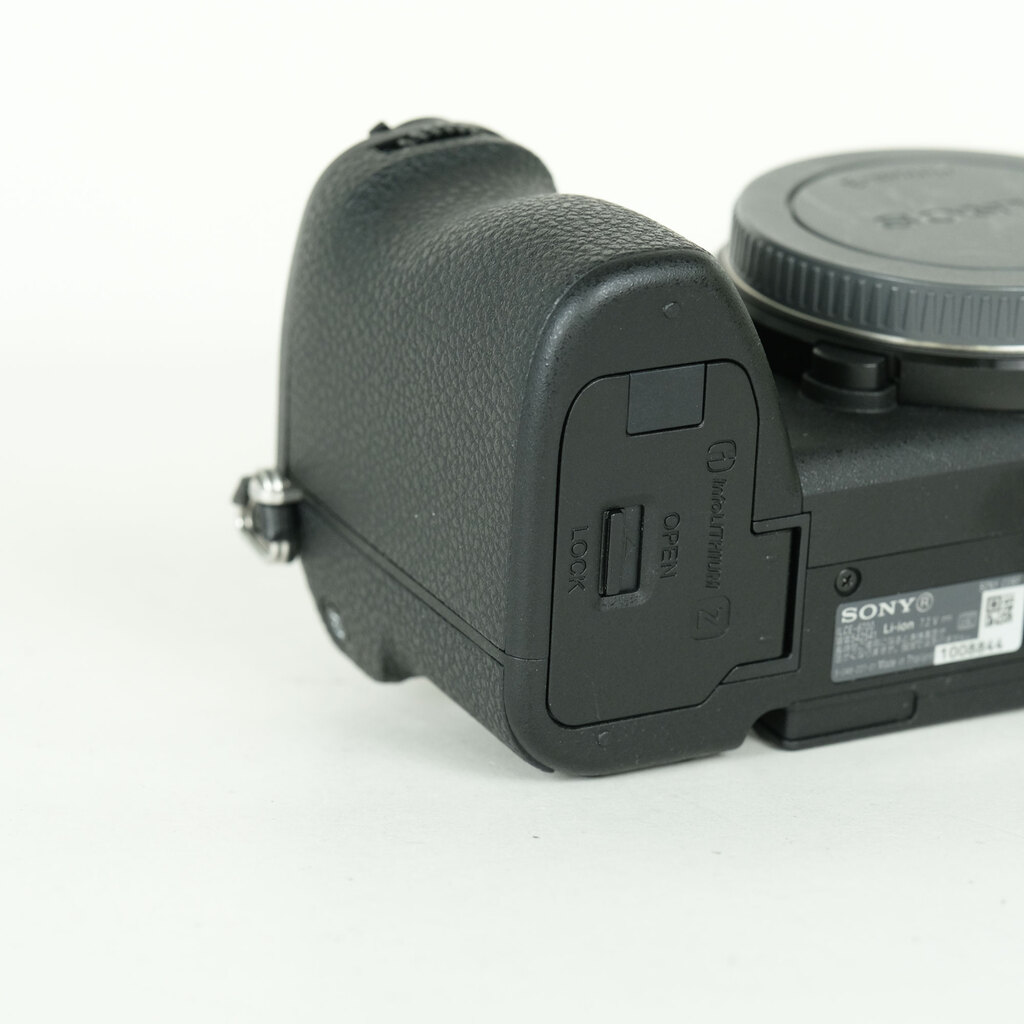 SONY α6700(ILCE-6700) SONY α6700(ILCE-6700)