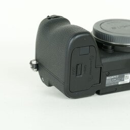 SONY α6700(ILCE-6700) SONY α6700(ILCE-6700)