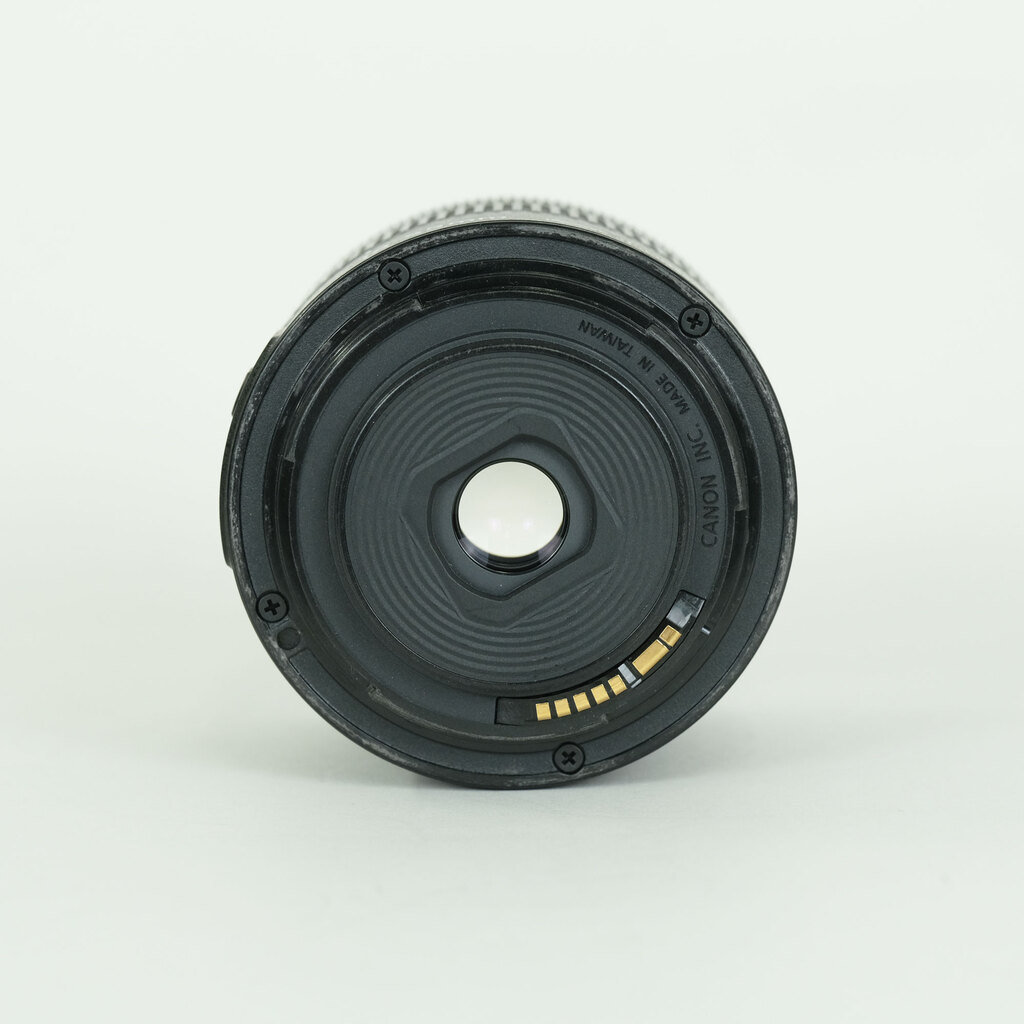 Canon EF-S18-55mm F4-5.6 IS STM