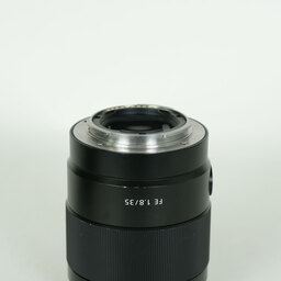 SONY FE 35mm F1.8 SEL35F18F