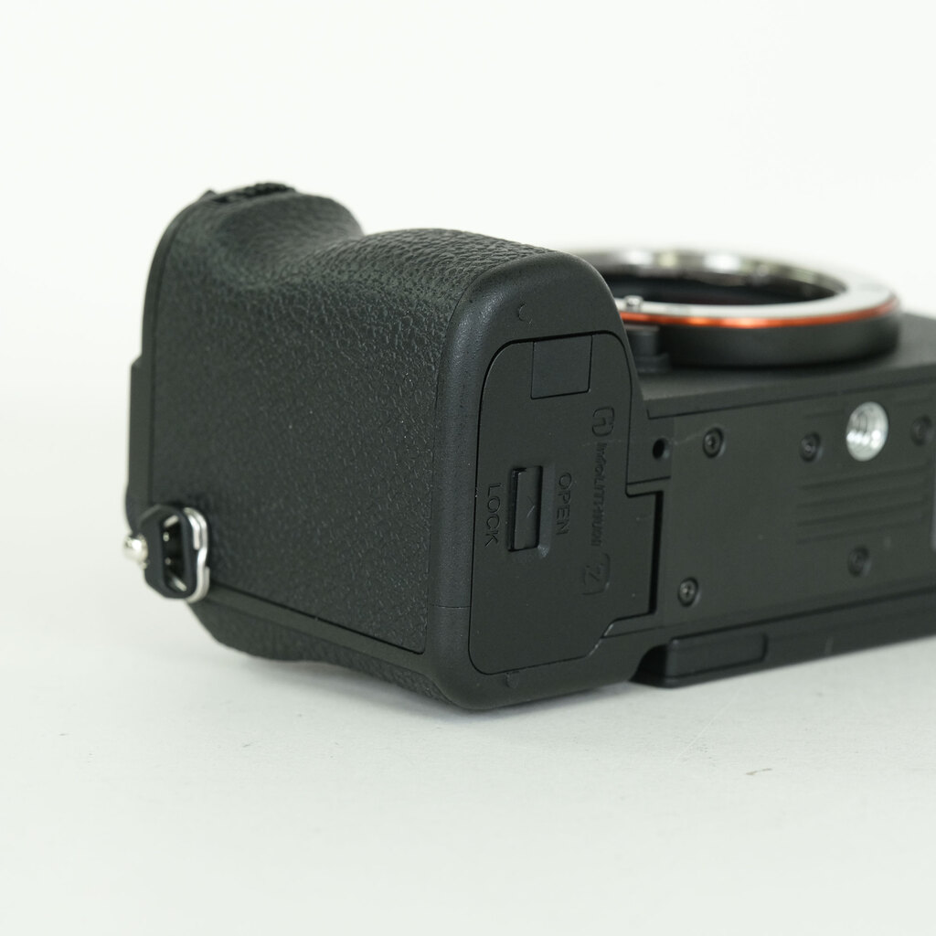 SONY α7C II（ILCE-7CM2）