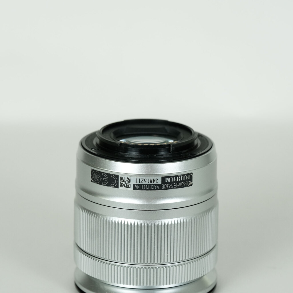 FUJIFILM フジノン XC16-50mm F3.5-5.6 OIS シルバー