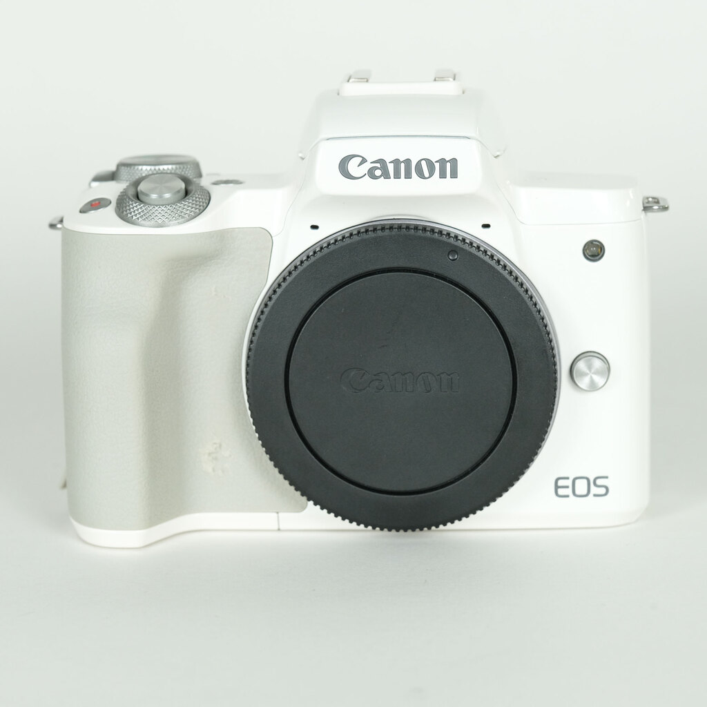 Canon EOS Kiss M