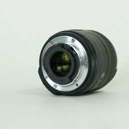 Nikon AF-S DX Micro NIKKOR 40mm f/2.8G Nikon AF-S DX Micro NIKKOR 40mm f/2.8G